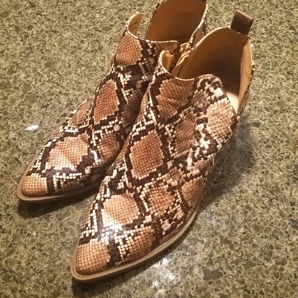 Python booties - Picture 3 of 11